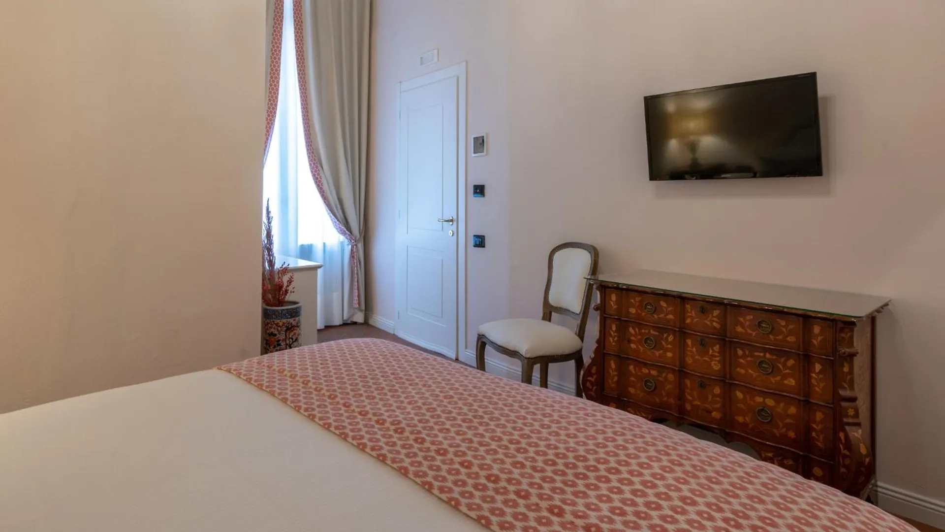 Hotel Dimora Del Cardinale - Residenza D'Epoca à Florence