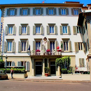 4* Hotel Executive