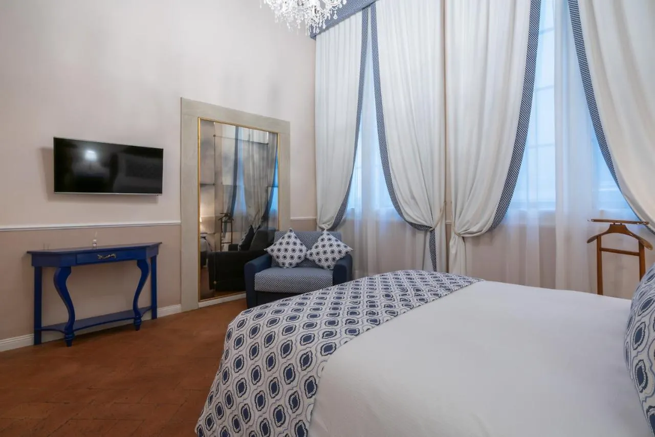 Dimora Del Cardinale - Residenza D'Epoca Hotell Florens 3*,