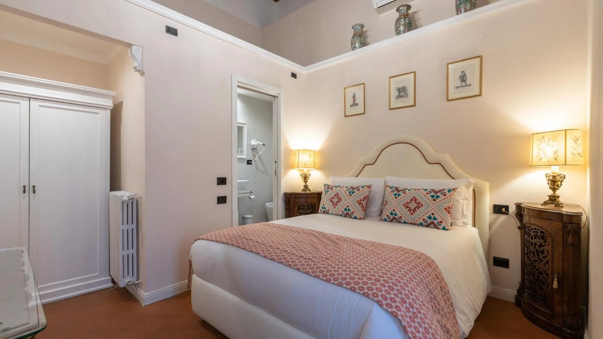 *** Pensionat Dimora Del Cardinale - Residenza D'Epoca Hotell Florens Italien